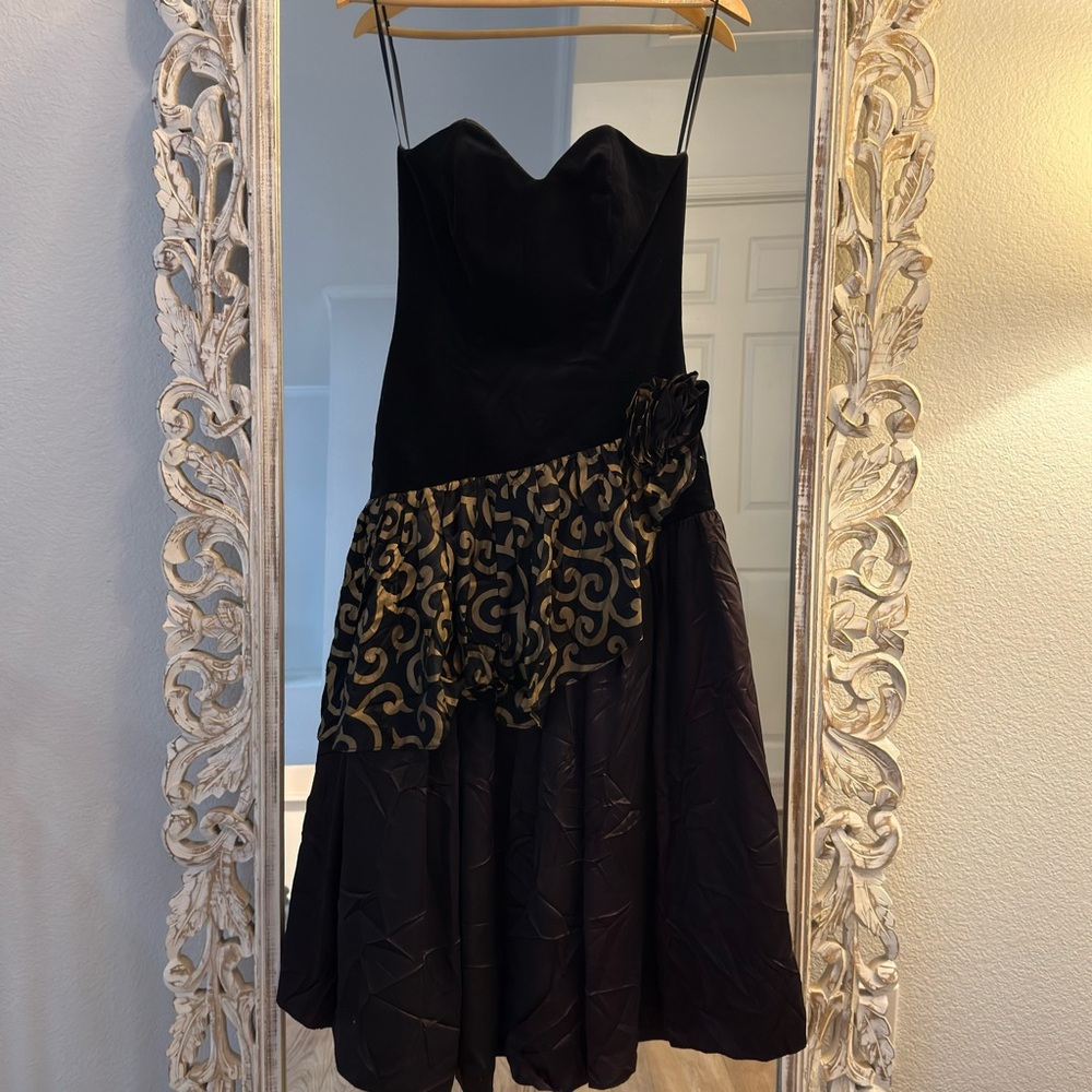 vintage strapless formal dress